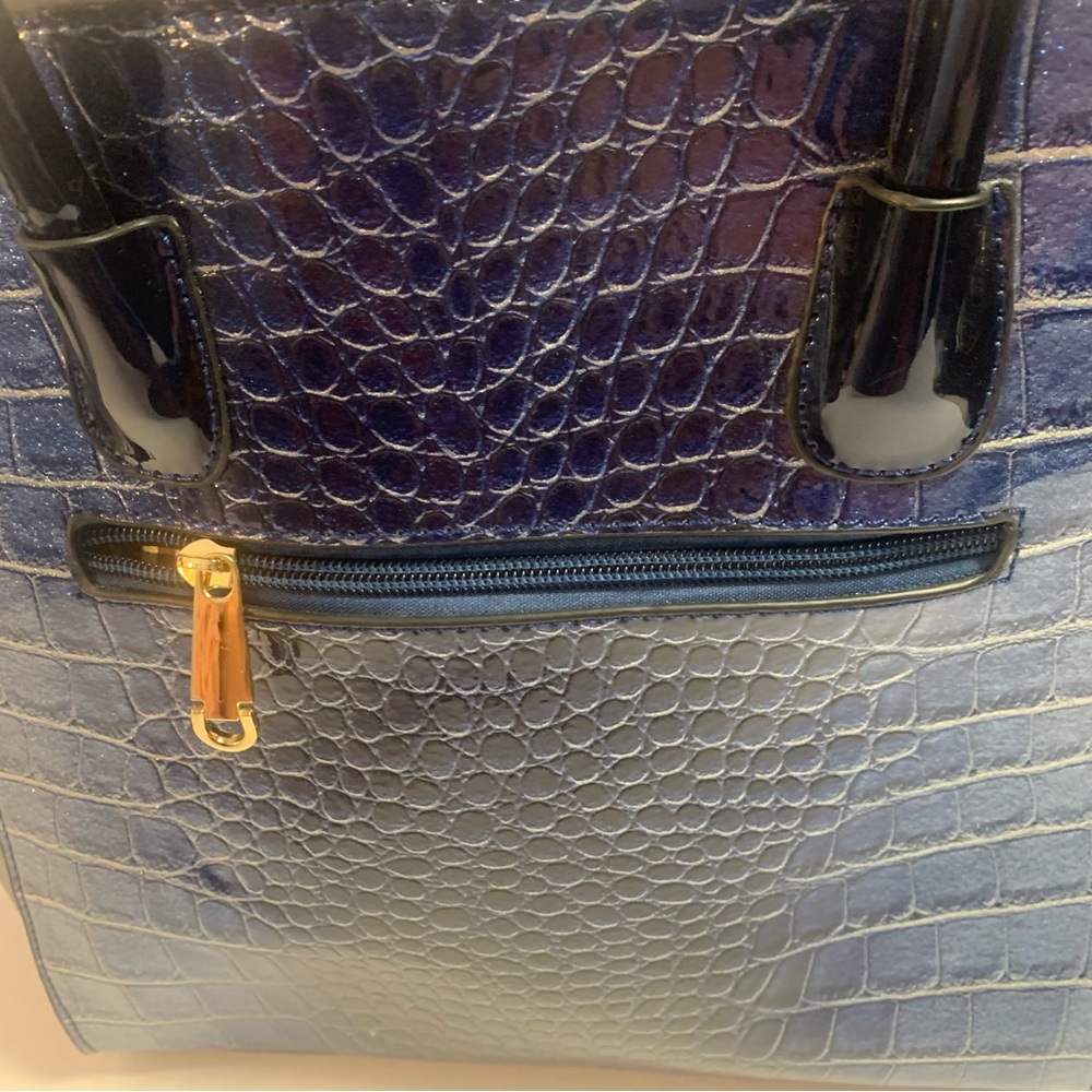 Blue Handbag - Picture 4 of 7